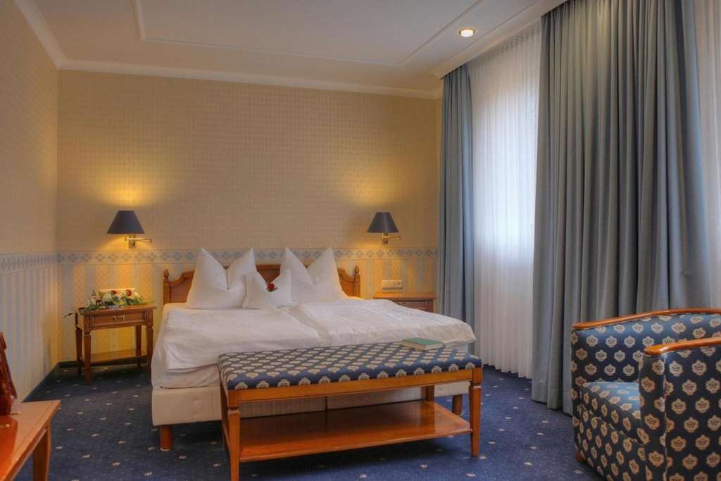 Trip Inn Stadthotel Coburg Room photo